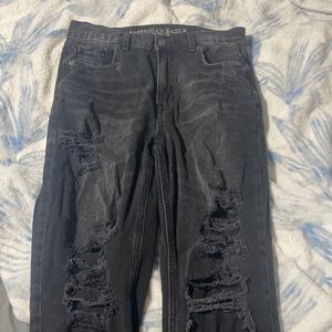 American eagle mom jeans